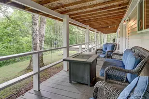 472 Hidden Valley Rd, Clyde, NC 28721 - Photo 3