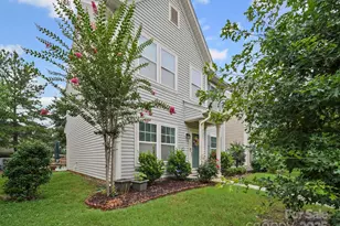 9843 Hanberry Blvd, Charlotte, NC 28213 - Photo 17