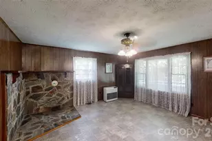 560 Bailey Mountain Rd, Mars Hill, NC 28754 - Photo 11