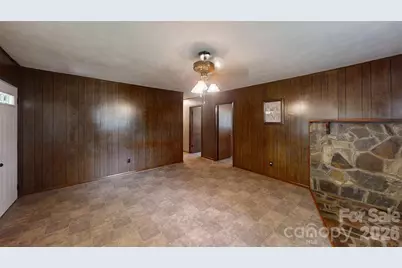 560 Bailey Mountain Road, Mars Hill, NC 28754 - Photo 9