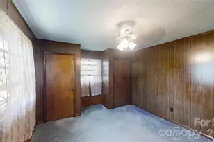 560 Bailey Mountain Rd, Mars Hill, NC 28754 - Photo 15