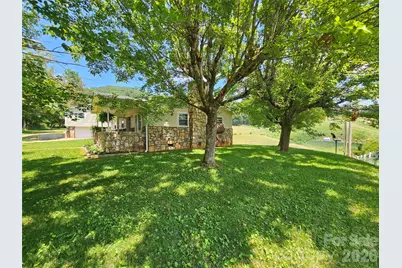 560 Bailey Mountain Road, Mars Hill, NC 28754 - Photo 5