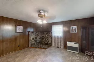 560 Bailey Mountain Rd, Mars Hill, NC 28754 - Photo 11