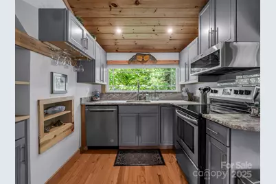 417 Tryon Bay Circle, Lake Lure, NC 28746 - Photo 13