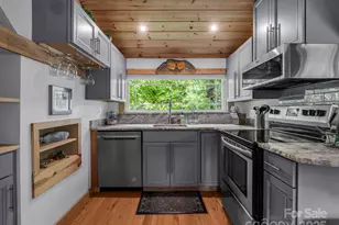 417 Tryon Bay Cir, Lake Lure, NC 28746 - Photo 13