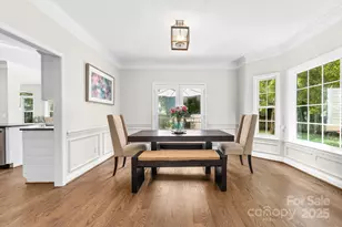 20305 Queensdale Dr, Cornelius, NC 28031 - Photo 9