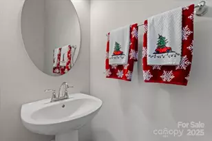 512 Whitehall Cir, Durham, NC 27713 - Photo 33