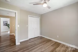 1409 Kensington Rd, Hendersonville, NC 28791 - Photo 29