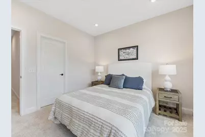 5018 Harrowsmith Lane, Charlotte, NC 28204 - Photo 37