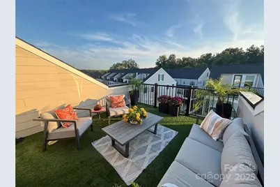 5018 Harrowsmith Lane, Charlotte, NC 28204 - Photo 3