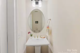 5018 Harrowsmith Ln, Charlotte, NC 28204 - Photo 45