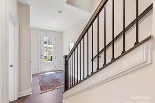 5018 Harrowsmith Ln, Charlotte, NC 28204 - Photo 5