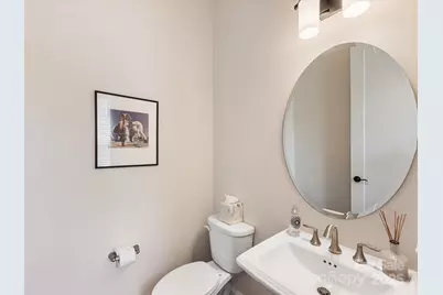 5018 Harrowsmith Lane, Charlotte, NC 28204 - Photo 29