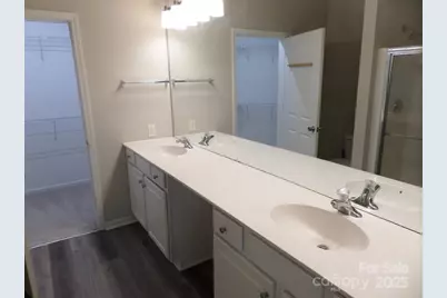 3224 Margellina Drive, Charlotte, NC 28210 - Photo 9