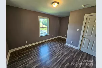 31 Poplar Street, Great Falls, SC 29055 - Photo 13