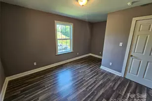 31 Poplar St, Great Falls, SC 29055 - Photo 13