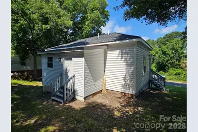 31 Poplar Street, Great Falls, SC 29055 - Photo 15