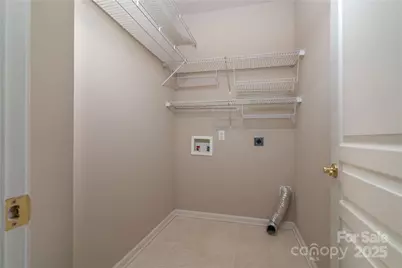 9514 Kestral Ridge Drive, Charlotte, NC 28269 - Photo 11