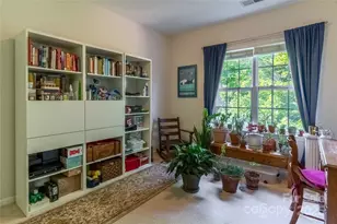 332 Appeldoorn Cir, Asheville, NC 28803 - Photo 19