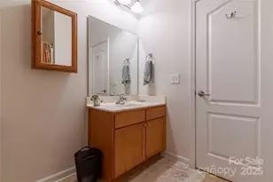 332 Appeldoorn Cir, Asheville, NC 28803 - Photo 23