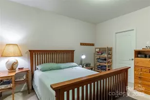 332 Appeldoorn Cir, Asheville, NC 28803 - Photo 13