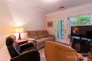 332 Appeldoorn Cir, Asheville, NC 28803 - Photo 9