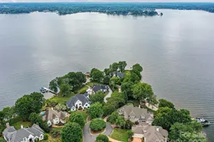 18201 Mainsail Pointe Dr, Cornelius, NC 28031 - Photo 3