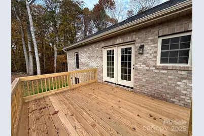 1031 Long Drive, Newton, NC 28658 - Photo 23