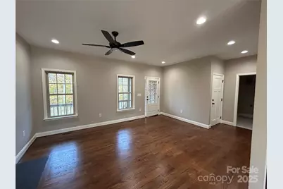 1031 Long Drive, Newton, NC 28658 - Photo 3