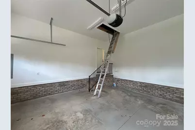 1031 Long Drive, Newton, NC 28658 - Photo 13