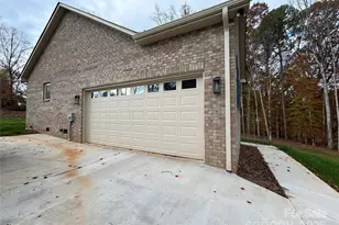 1031 Long Dr, Newton, NC 28658 - Photo 27