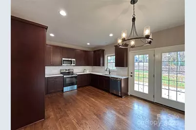 1031 Long Drive, Newton, NC 28658 - Photo 25