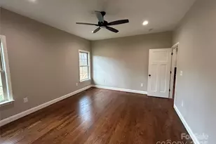 1031 Long Dr, Newton, NC 28658 - Photo 11