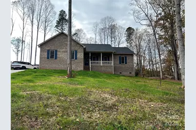 1031 Long Drive, Newton, NC 28658 - Photo 1