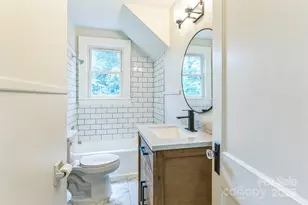 1421 12th St Dr NW, Hickory, NC 28601 - Photo 19