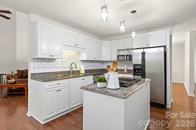 701 Salisbury Road, Hendersonville, NC 28792 - Photo 19