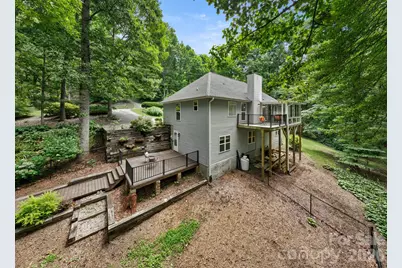 701 Salisbury Road, Hendersonville, NC 28792 - Photo 1