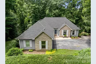 701 Salisbury Road, Hendersonville, NC 28792 - Photo 7