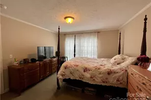 5401 Stevens Mill Rd, Matthews, NC 28104 - Photo 19