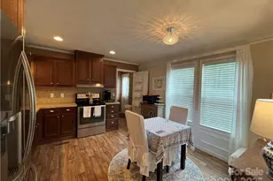 5401 Stevens Mill Rd, Matthews, NC 28104 - Photo 13