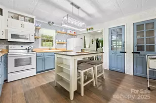 31 Bailey-Mathes Farm Ln, Newland, NC 28657 - Photo 25