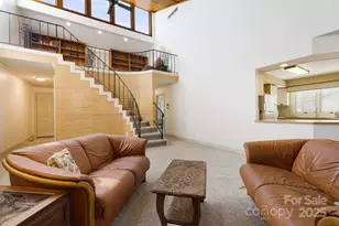 25 Westridge Ct, Hendersonville, NC 28791 - Photo 5