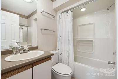 25 Westridge Court, Hendersonville, NC 28791 - Photo 27