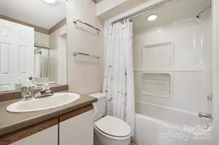 25 Westridge Ct, Hendersonville, NC 28791 - Photo 27