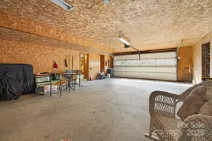 25 Westridge Ct, Hendersonville, NC 28791 - Photo 37