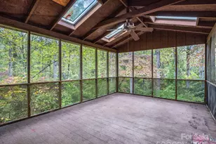 421 Chickadee Ln, Brevard, NC 28712 - Photo 13