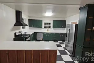 522 Alexander St, Statesville, NC 28677 - Photo 15