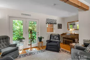 150 Marcellina Dr, Fairview, NC 28730 - Photo 17