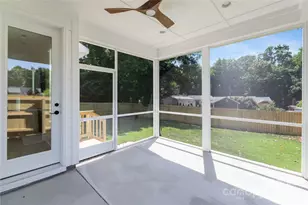 4114 Mantle Ct, Charlotte, NC 28205 - Photo 33