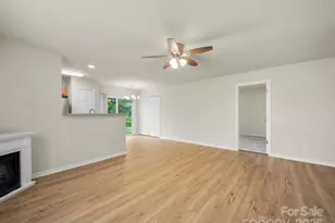 6420 Sunman Rd, Charlotte, NC 28216 - Photo 5